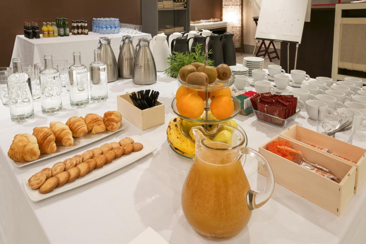 Hotel Plazaola Ірурцун Екстер'єр фото